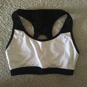 Danskin Black and White Sports Bra Medium Adult MA